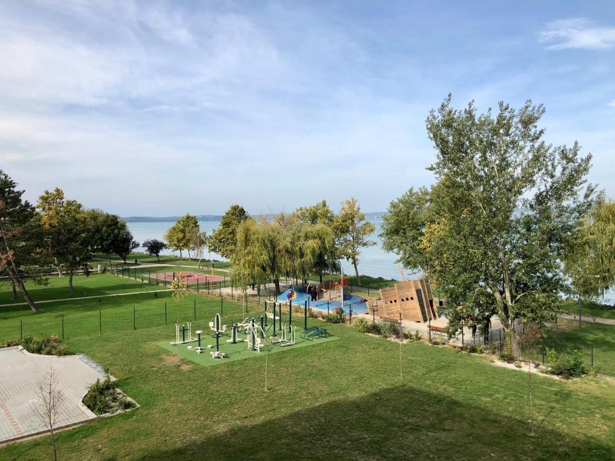 Silver Coast Apartman Siófok Eksteriør bilde